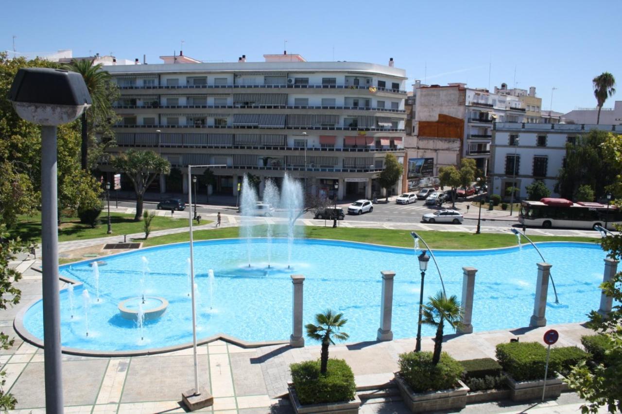 Apartamentos Turisticos Mamelon Jerez de la Frontera Dış mekan fotoğraf