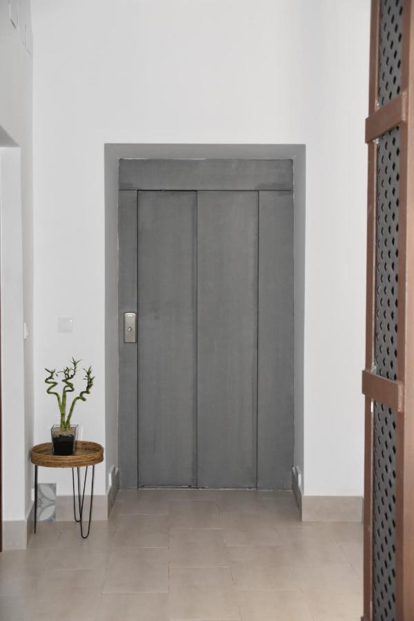 Apartamentos Turisticos Mamelon Jerez de la Frontera Dış mekan fotoğraf