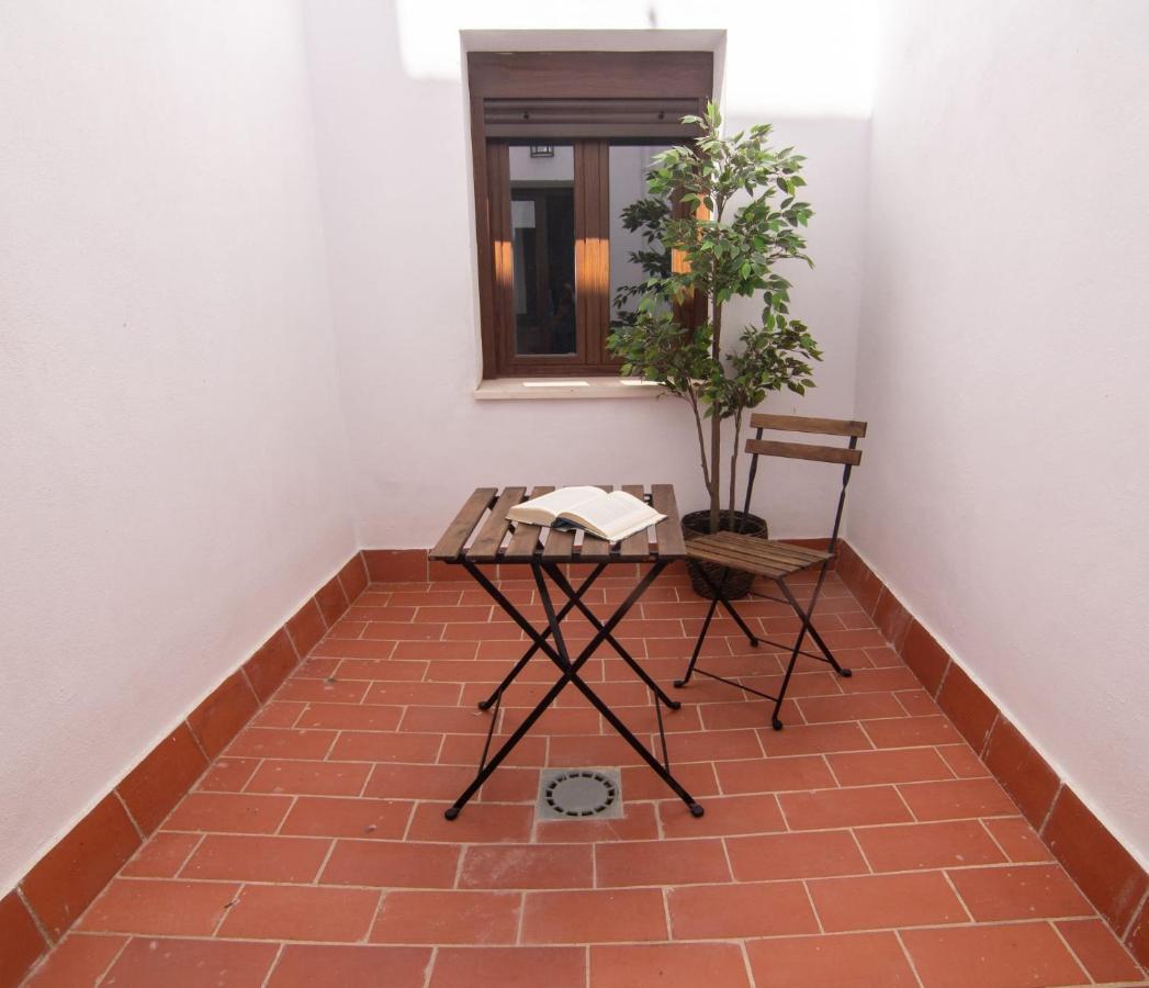 Apartamentos Turisticos Mamelon Jerez de la Frontera Dış mekan fotoğraf