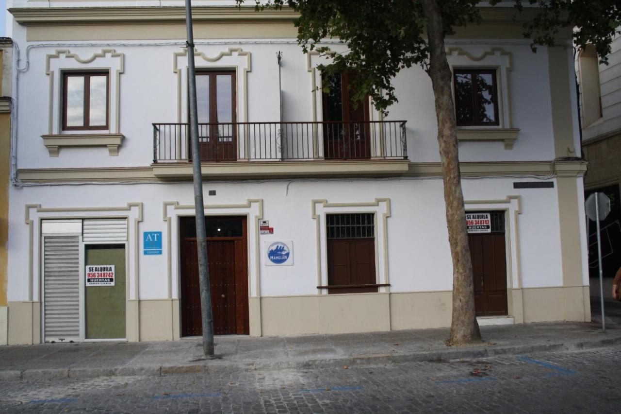 Apartamentos Turisticos Mamelon Jerez de la Frontera Dış mekan fotoğraf