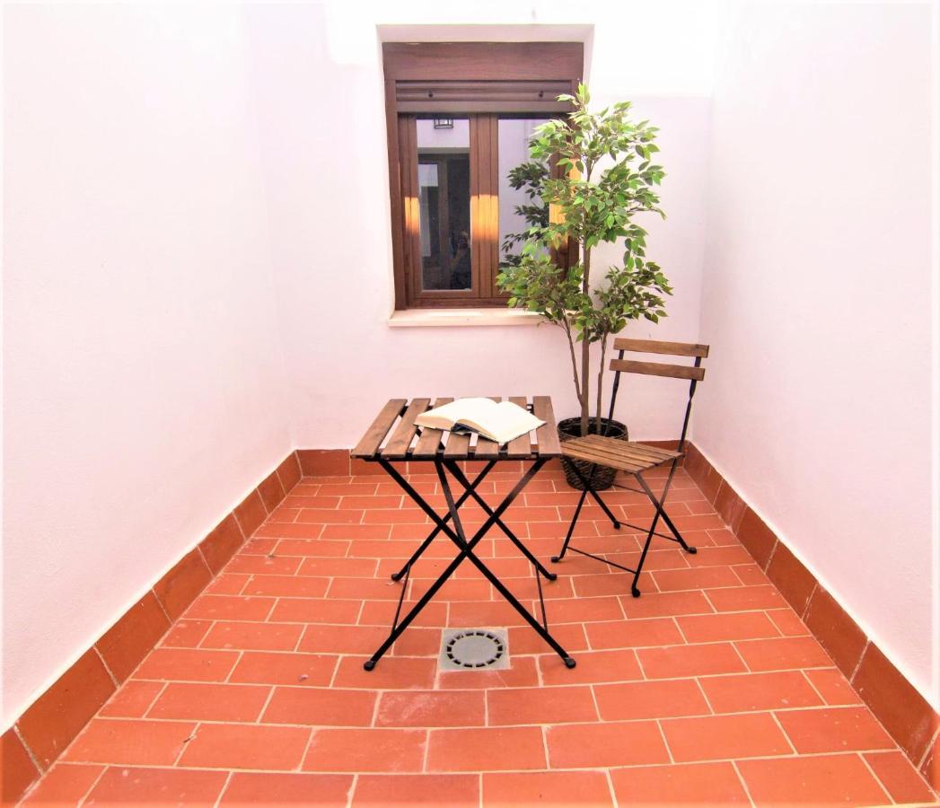 Apartamentos Turisticos Mamelon Jerez de la Frontera Dış mekan fotoğraf