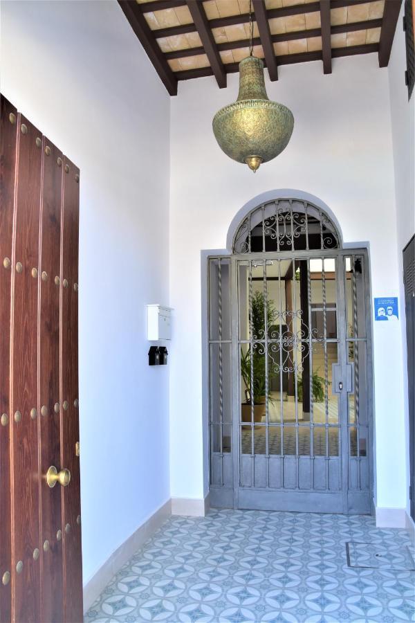 Apartamentos Turisticos Mamelon Jerez de la Frontera Dış mekan fotoğraf
