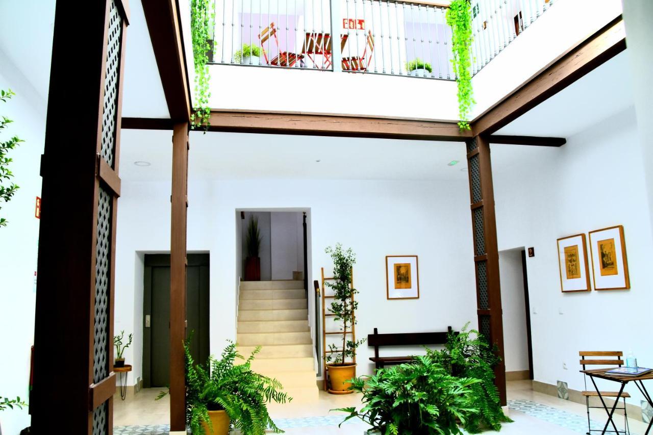 Apartamentos Turisticos Mamelon Jerez de la Frontera Dış mekan fotoğraf
