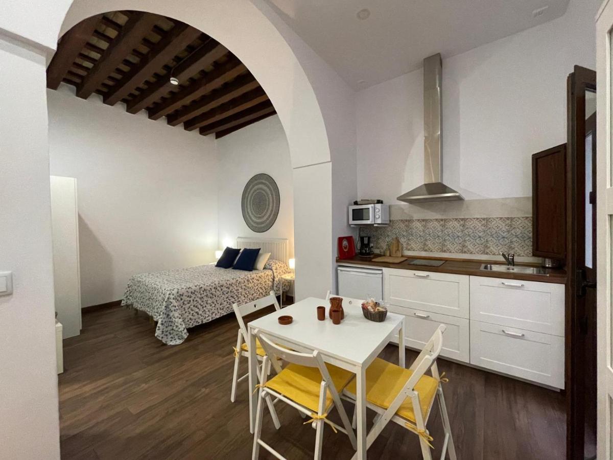 Apartamentos Turisticos Mamelon Jerez de la Frontera Dış mekan fotoğraf
