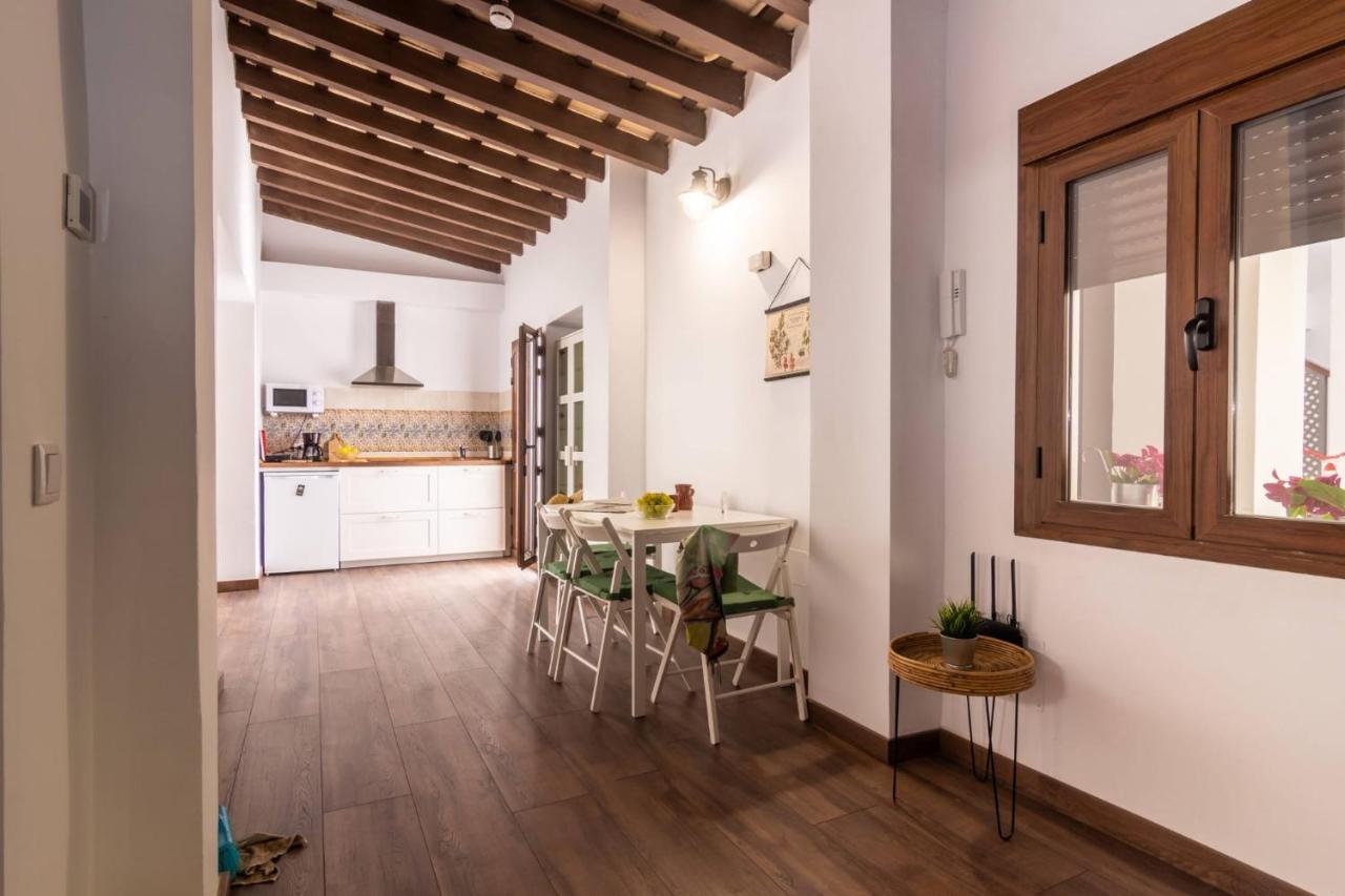 Apartamentos Turisticos Mamelon Jerez de la Frontera Dış mekan fotoğraf