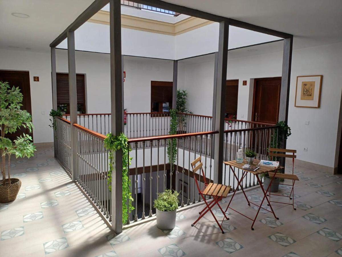 Apartamentos Turisticos Mamelon Jerez de la Frontera Dış mekan fotoğraf