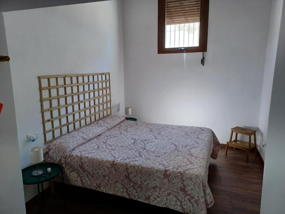 Apartamentos Turisticos Mamelon Jerez de la Frontera Oda fotoğraf